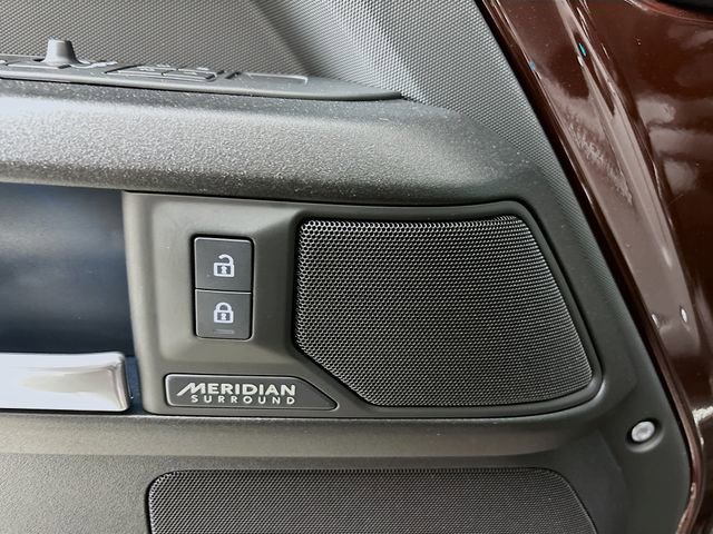 Used 2025 Land Rover Defender 110 Sedona Red Edition image 21