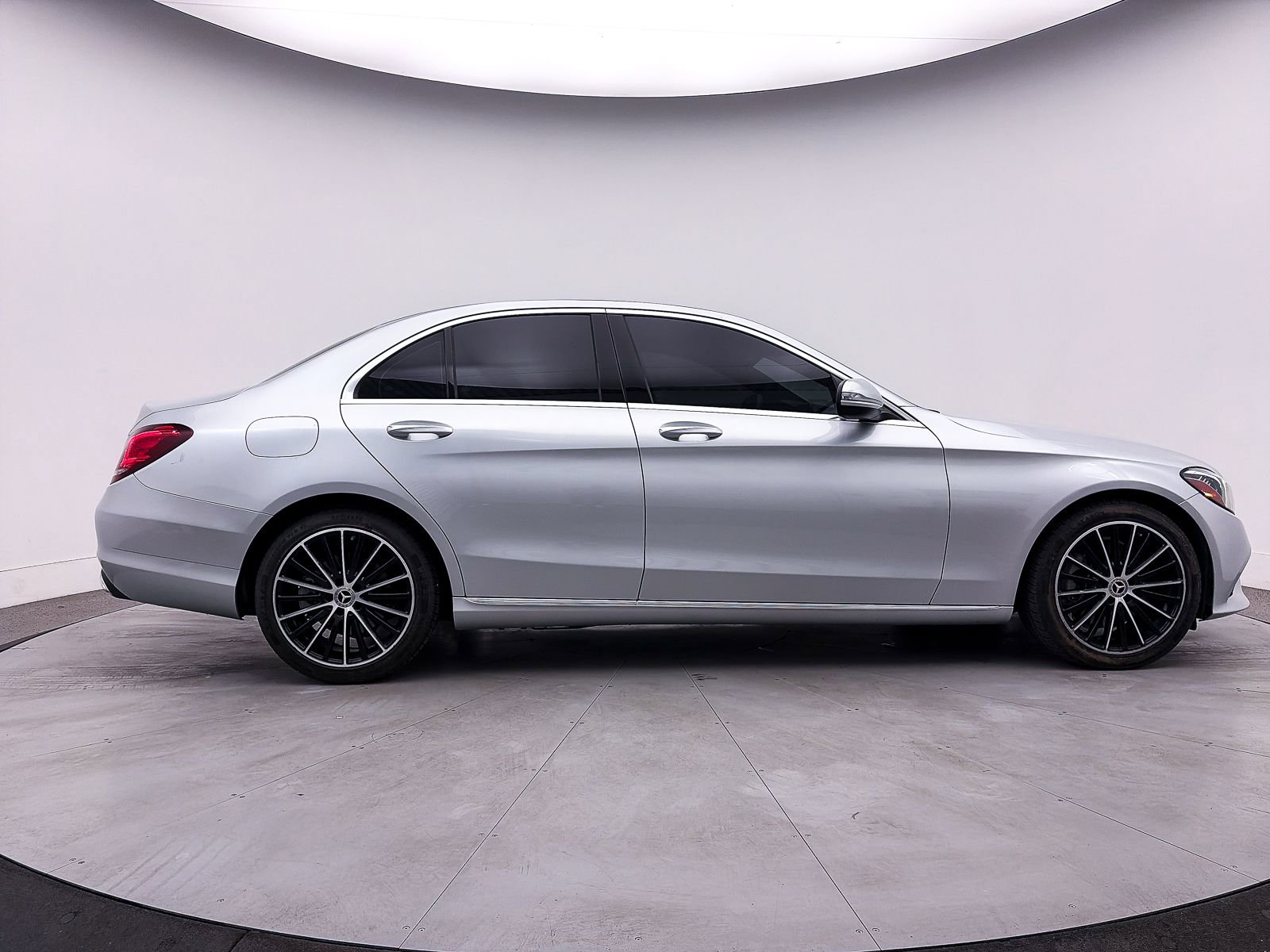 Used 2020 Mercedes-Benz C 300 Sedan image 39