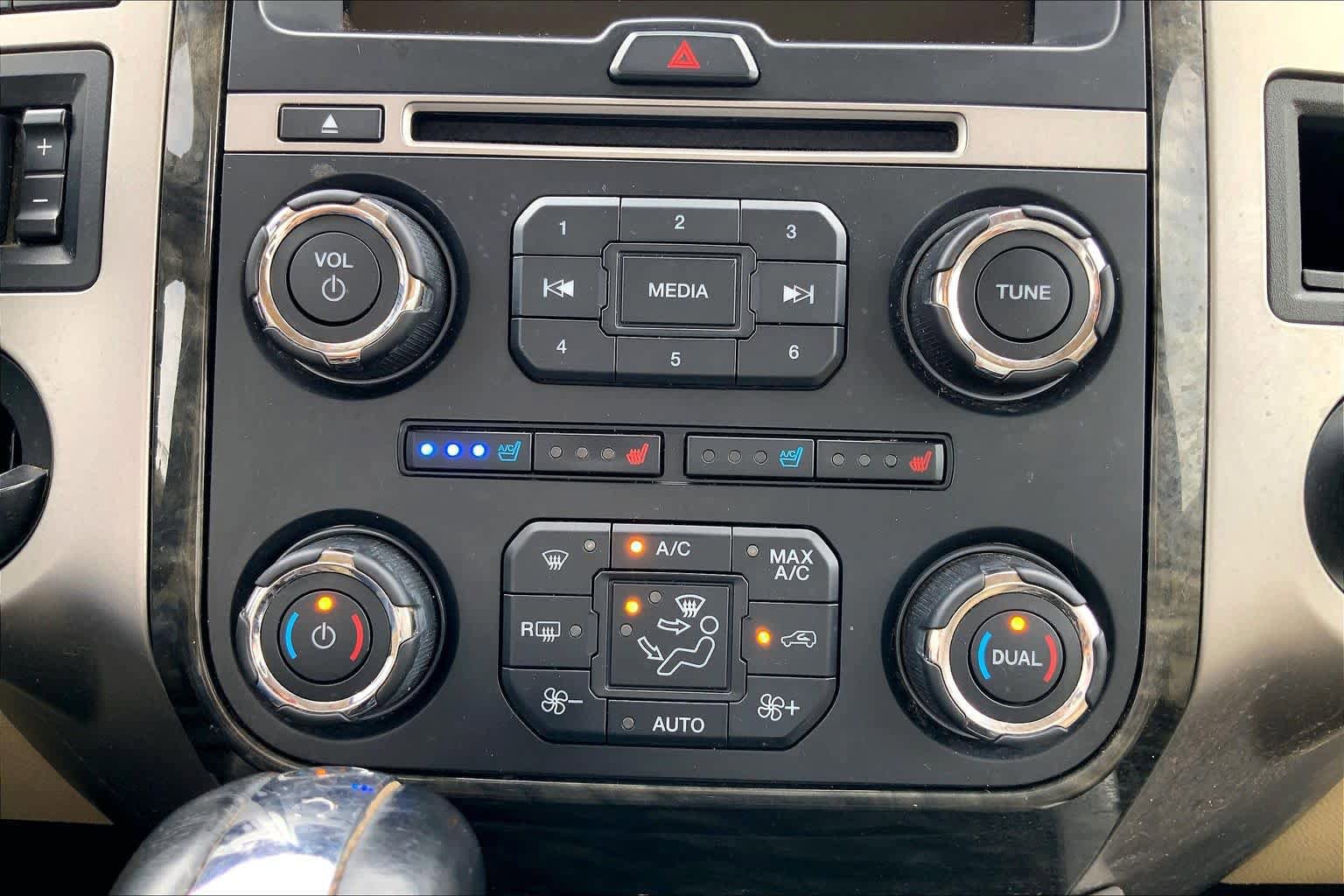 Used 2017 Ford Expedition Limited w/ Equipment Group 301A image 28