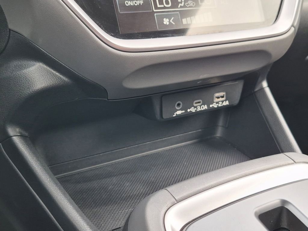 Used 2025 Subaru Crosstrek 2.0i Premium AWD/4WD image 21