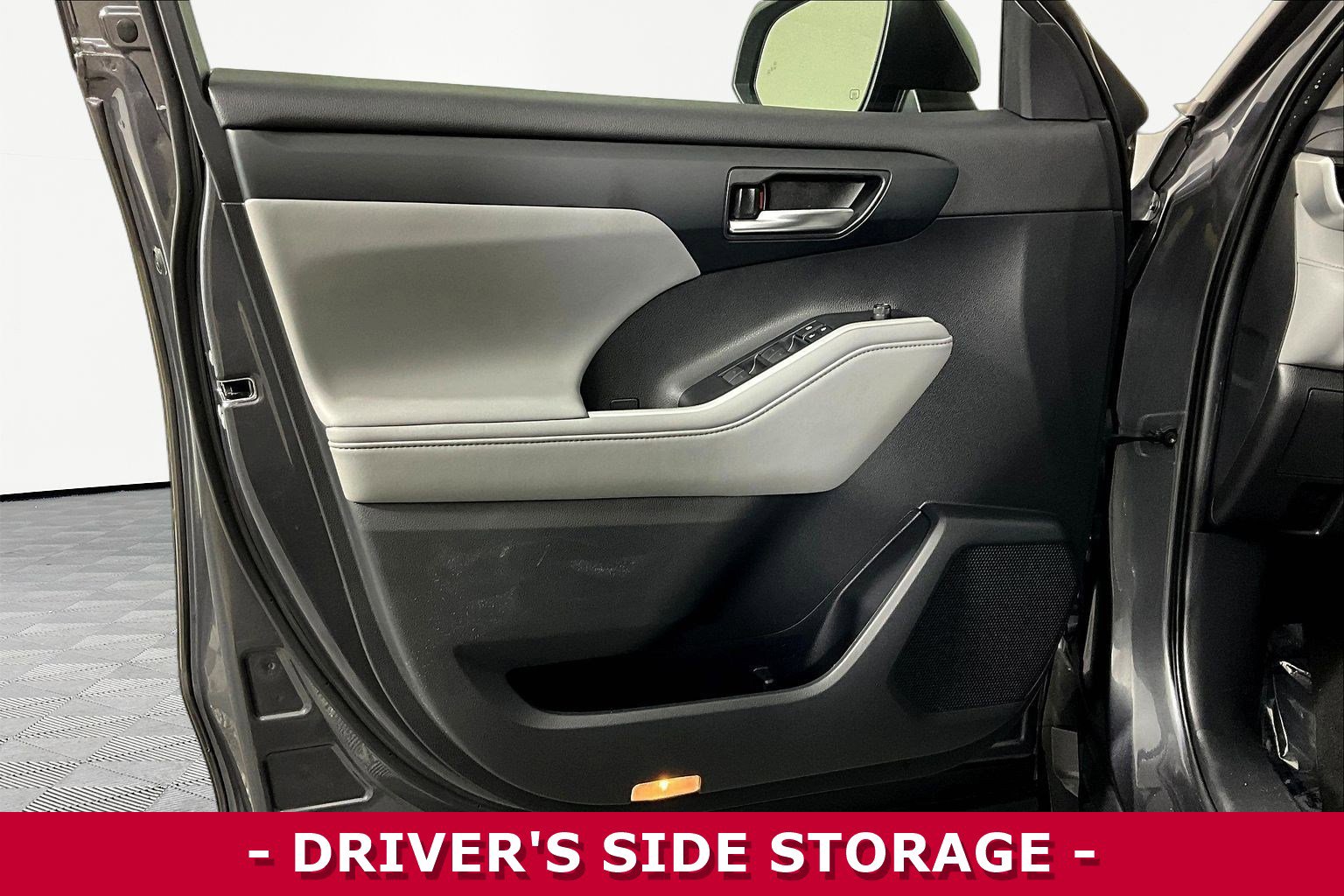 Used 2020 Toyota Highlander XLE image 20
