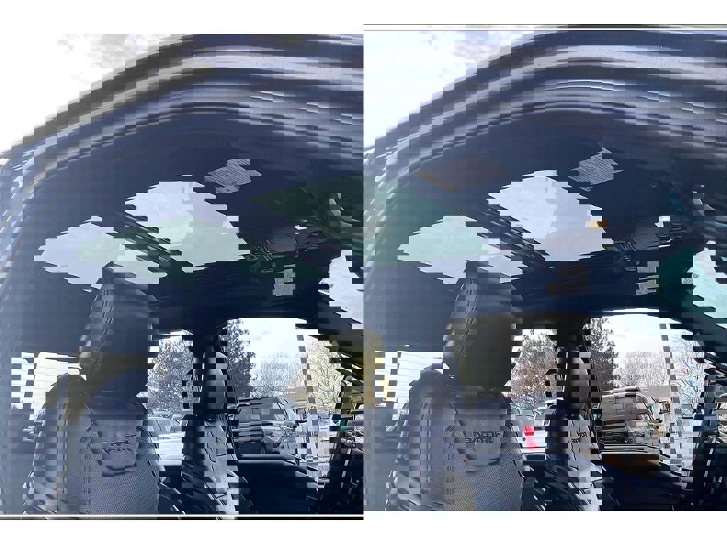 Used 2019 Ford F150 Raptor w/ Equipment Group 802A Luxury image 24