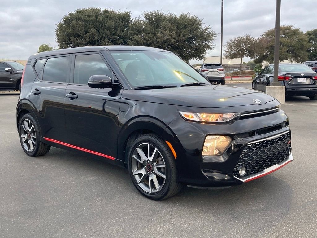 Used 2020 Kia Soul GT-Line w/ Option Group 015 FWD image 3