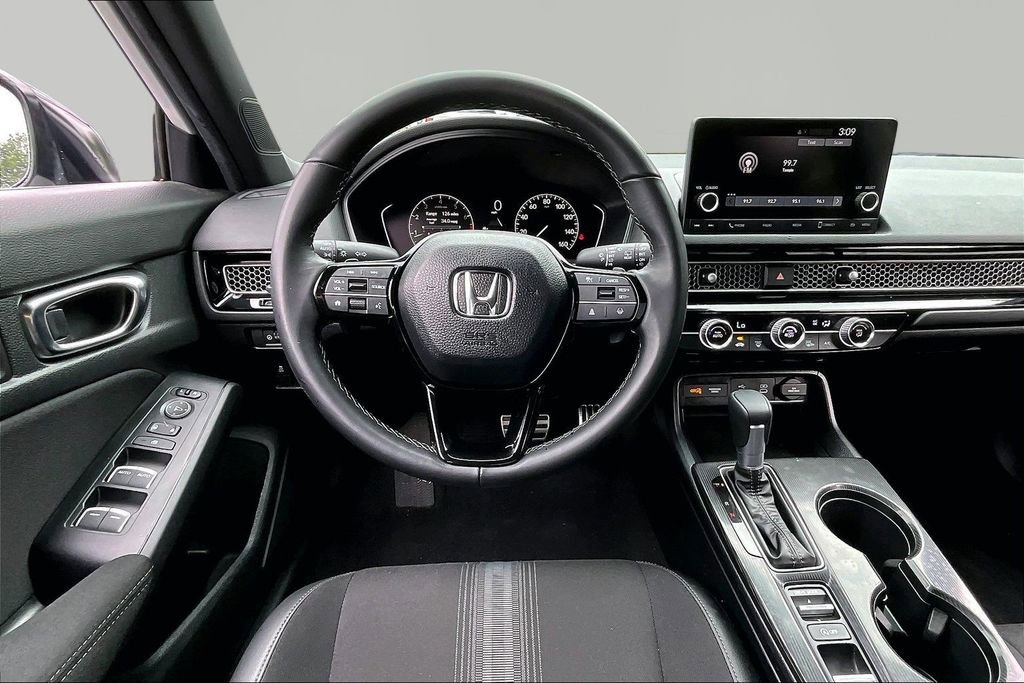Certified 2025 Honda Civic Sport image 9