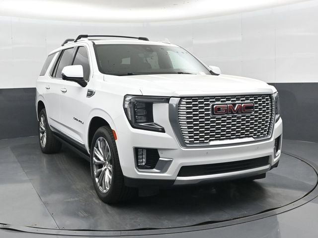 Used 2021 GMC Yukon Denali w/ Denali Premium Package image 10