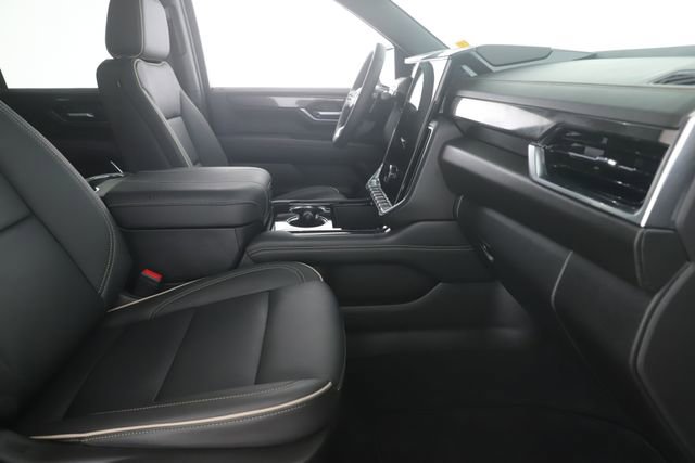 Used 2026 GMC Yukon Elevation image 35