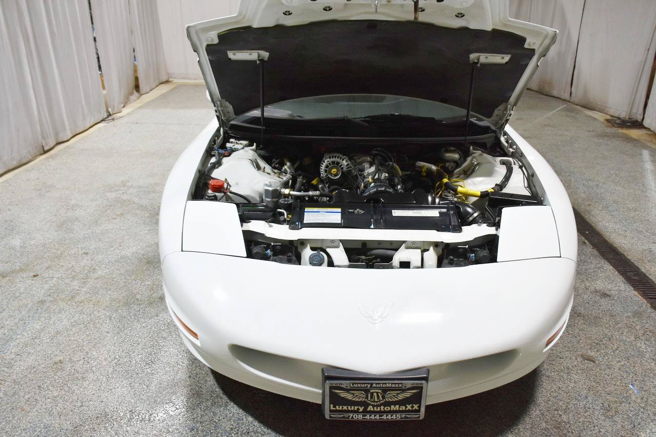 Used 1997 Pontiac Firebird Coupe w/ Opt Pkg RWD image 30