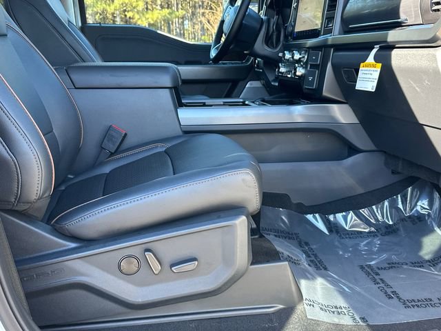 New 2026 Ford F250 Lariat w/ Black Appearance Package image 13