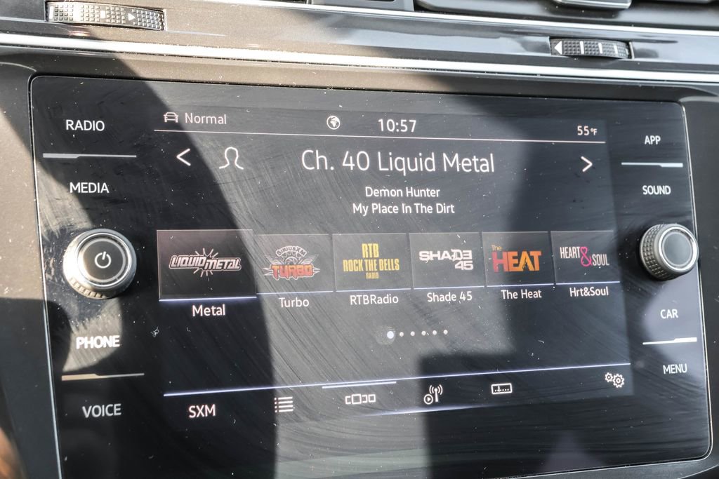 Used 2024 Volkswagen Tiguan SE image 23