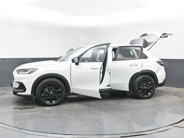 Certified 2024 Honda HR-V Sport image 52
