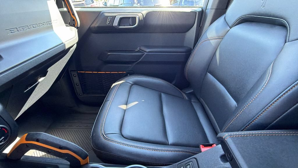 Used 2024 Ford Bronco Badlands AWD/4WD image 23