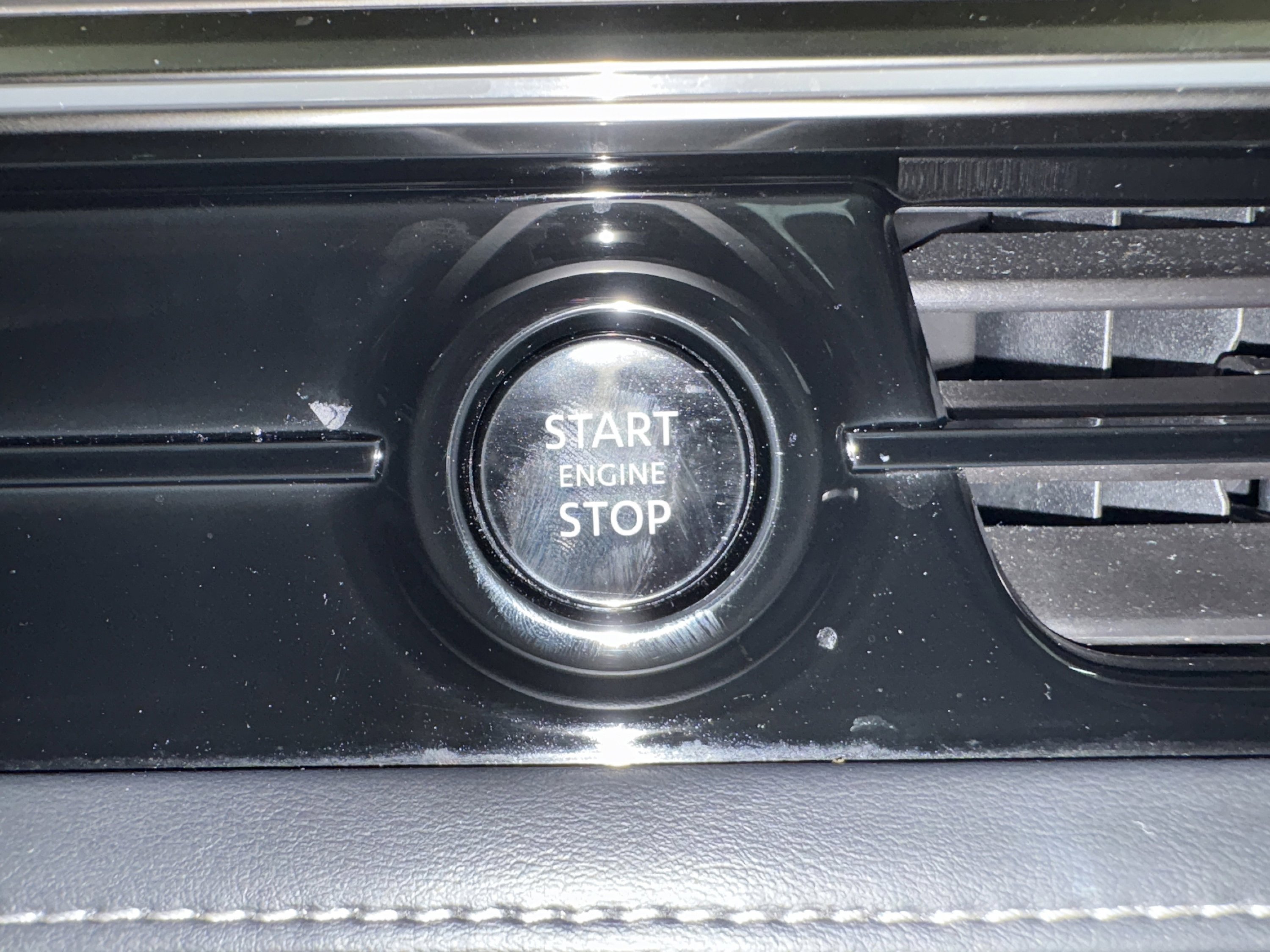 Used 2025 INFINITI QX80 Autograph image 11