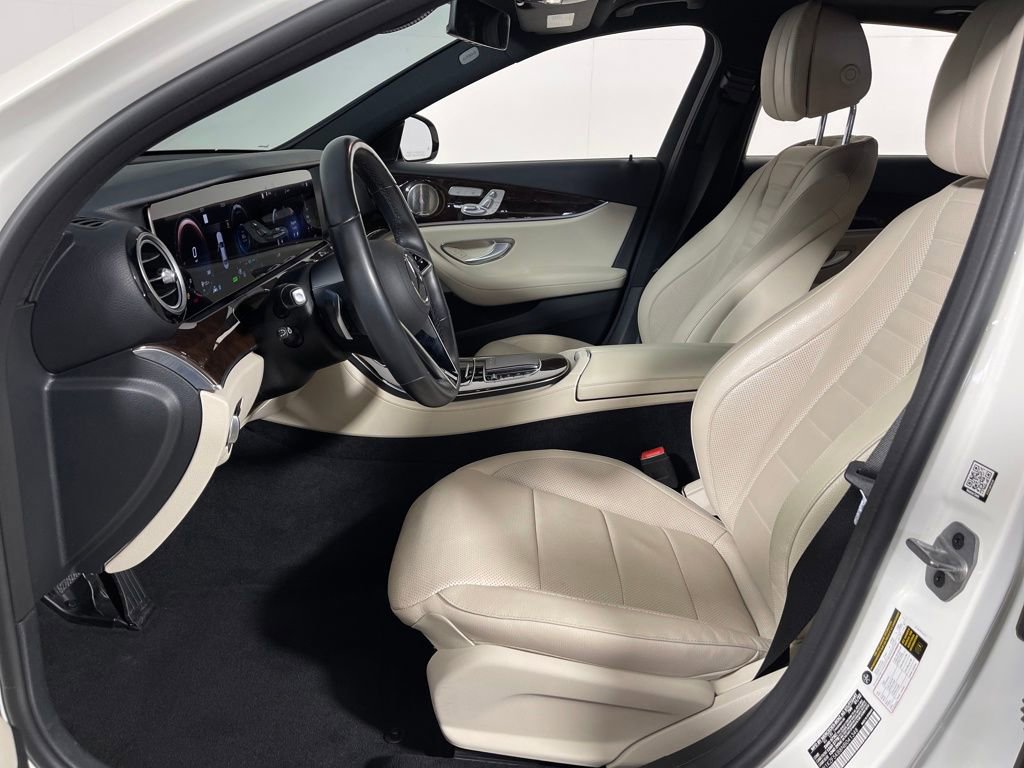Used 2022 Mercedes-Benz E 450 4MATIC Sedan image 11