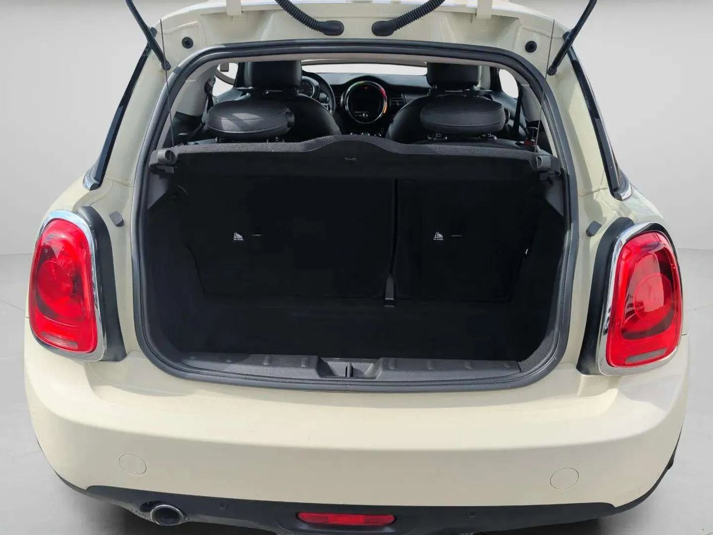 Used 2019 MINI Cooper 2-Door Hardtop FWD image 31