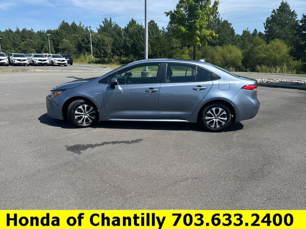 Used 2021 Toyota Corolla LE w/ Carpet Mat Package (TMS) FWD image 4