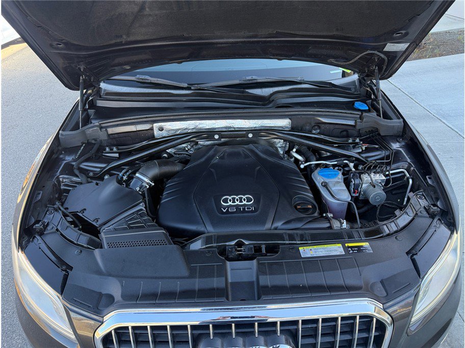 Used 2014 Audi Q5 TDI Prestige w/ Prestige Package image 50