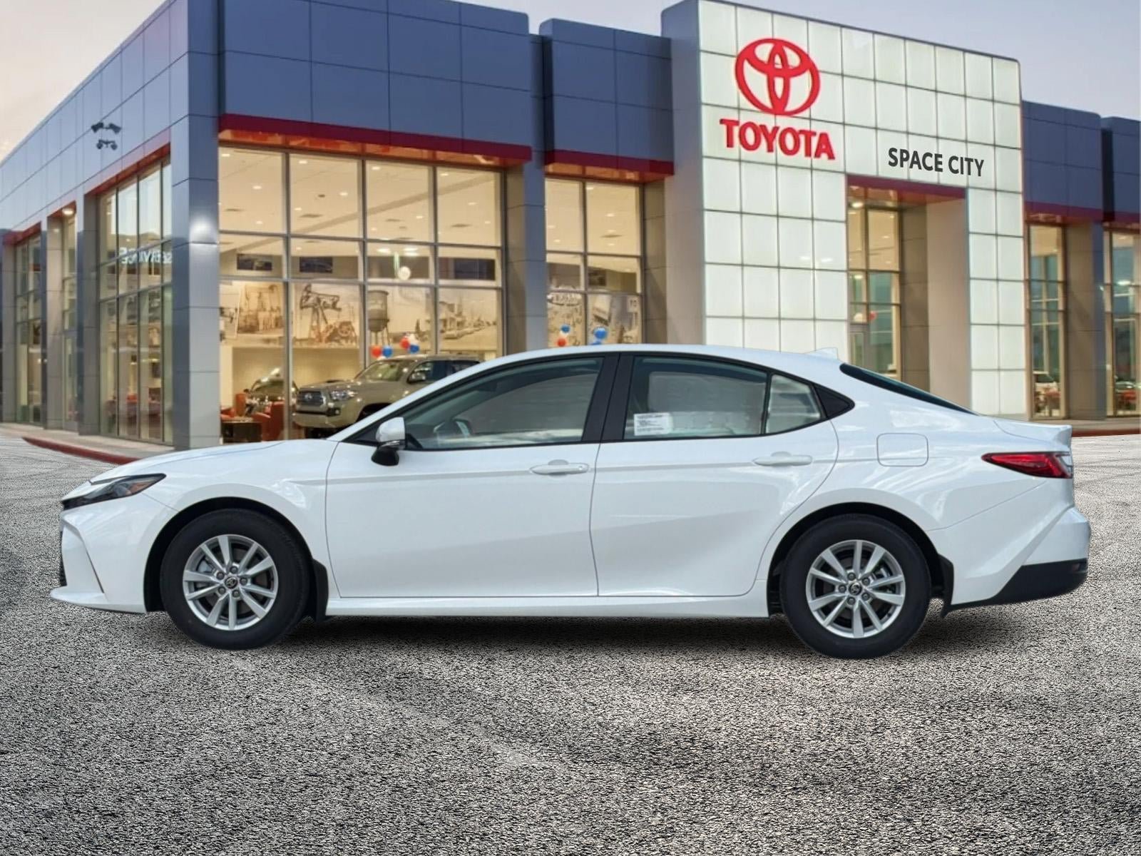 New 2026 Toyota Camry LE w/ Convenience Package FWD image 3