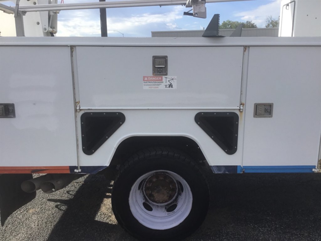 Used 2011 Ford F450 XL w/ PWR Equipment Group RWD image 41