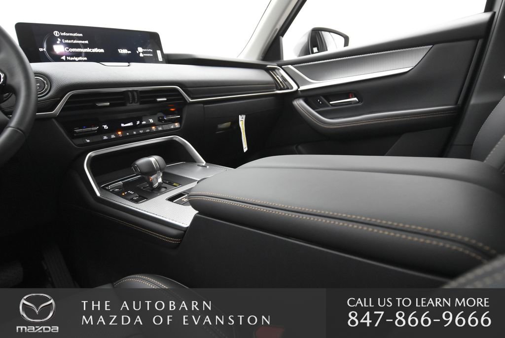 Certified 2025 MAZDA CX-90 Plug-In Hybrid w/ Preferred image 26