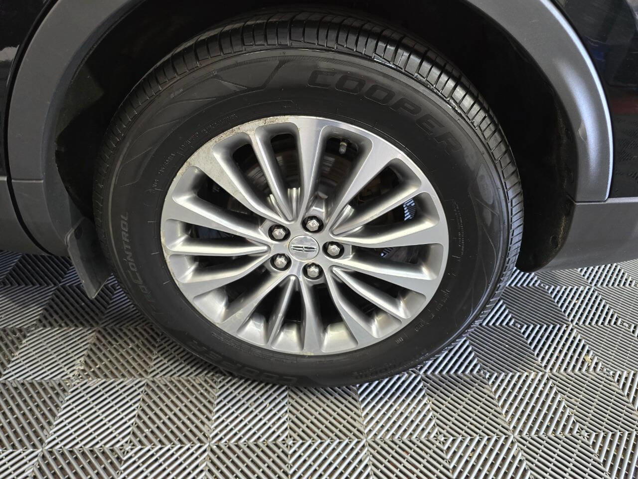 Used 2016 Lincoln MKX Select w/ Select Plus Package image 33