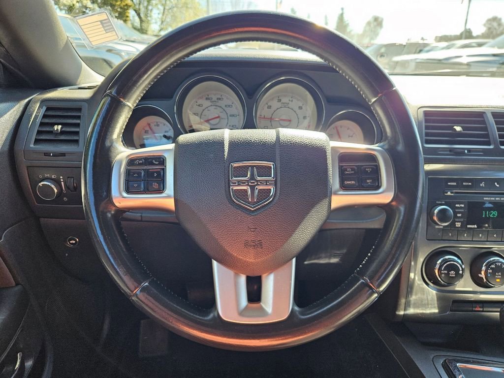 Used 2012 Dodge Challenger SXT image 20