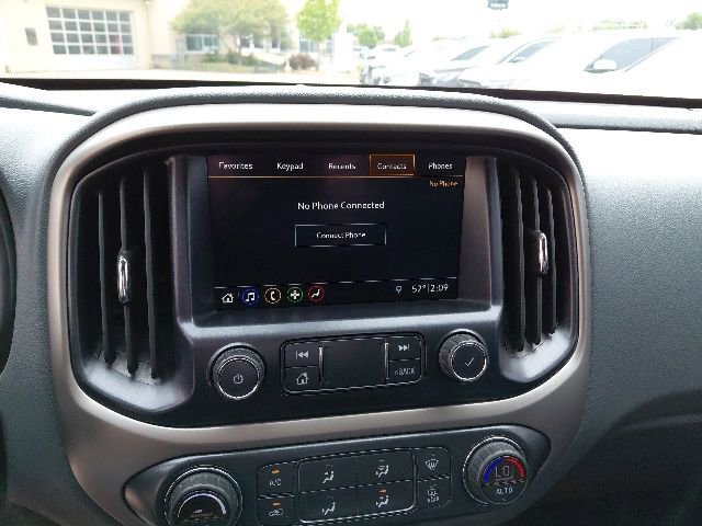 Used 2021 Chevrolet Colorado Z71 AWD/4WD image 18