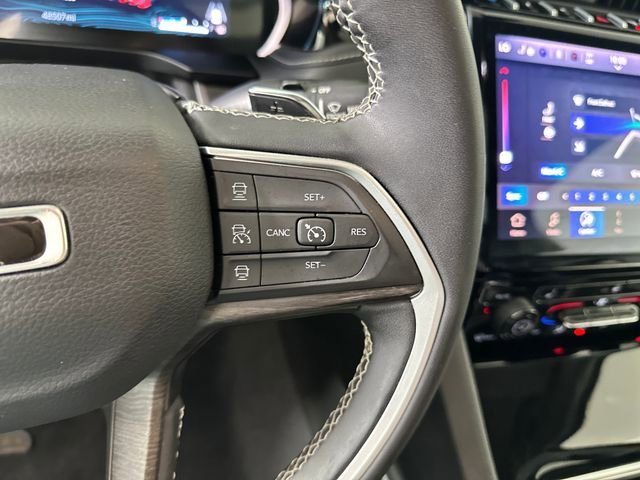 Used 2023 Jeep Grand Cherokee 4WD 4xe image 16