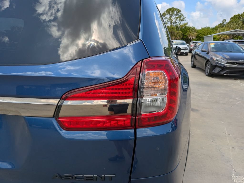 Used 2022 Subaru Ascent Onyx Edition AWD/4WD image 11