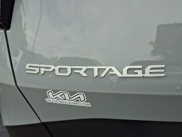 Certified 2026 Kia Sportage EX FWD image 31