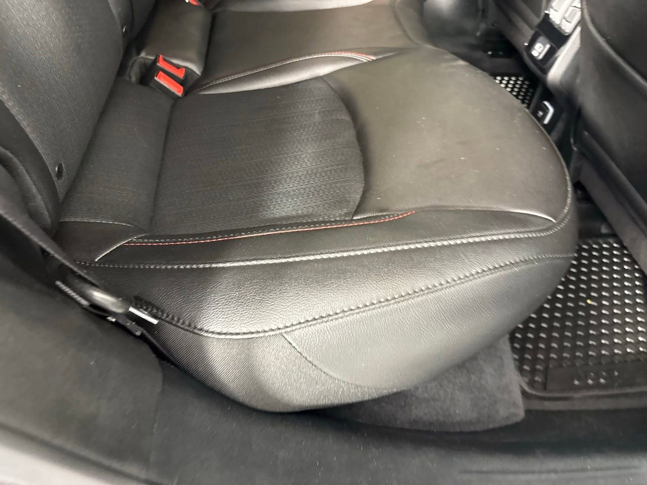 Used 2024 Jeep Compass Trailhawk image 25