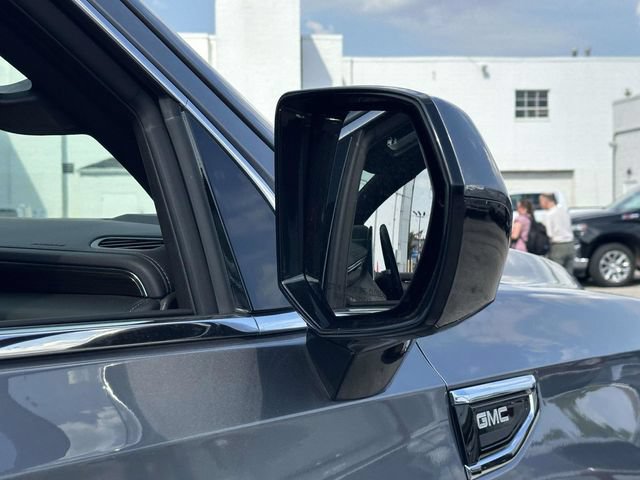 Used 2022 GMC Yukon XL SLE w/ Gmc Pro Safety Plus Package RWD image 28