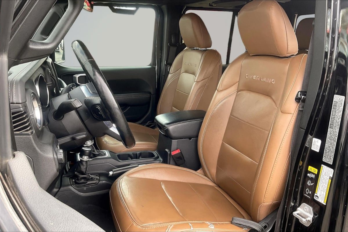 Used 2020 Jeep Gladiator Overland AWD/4WD image 26