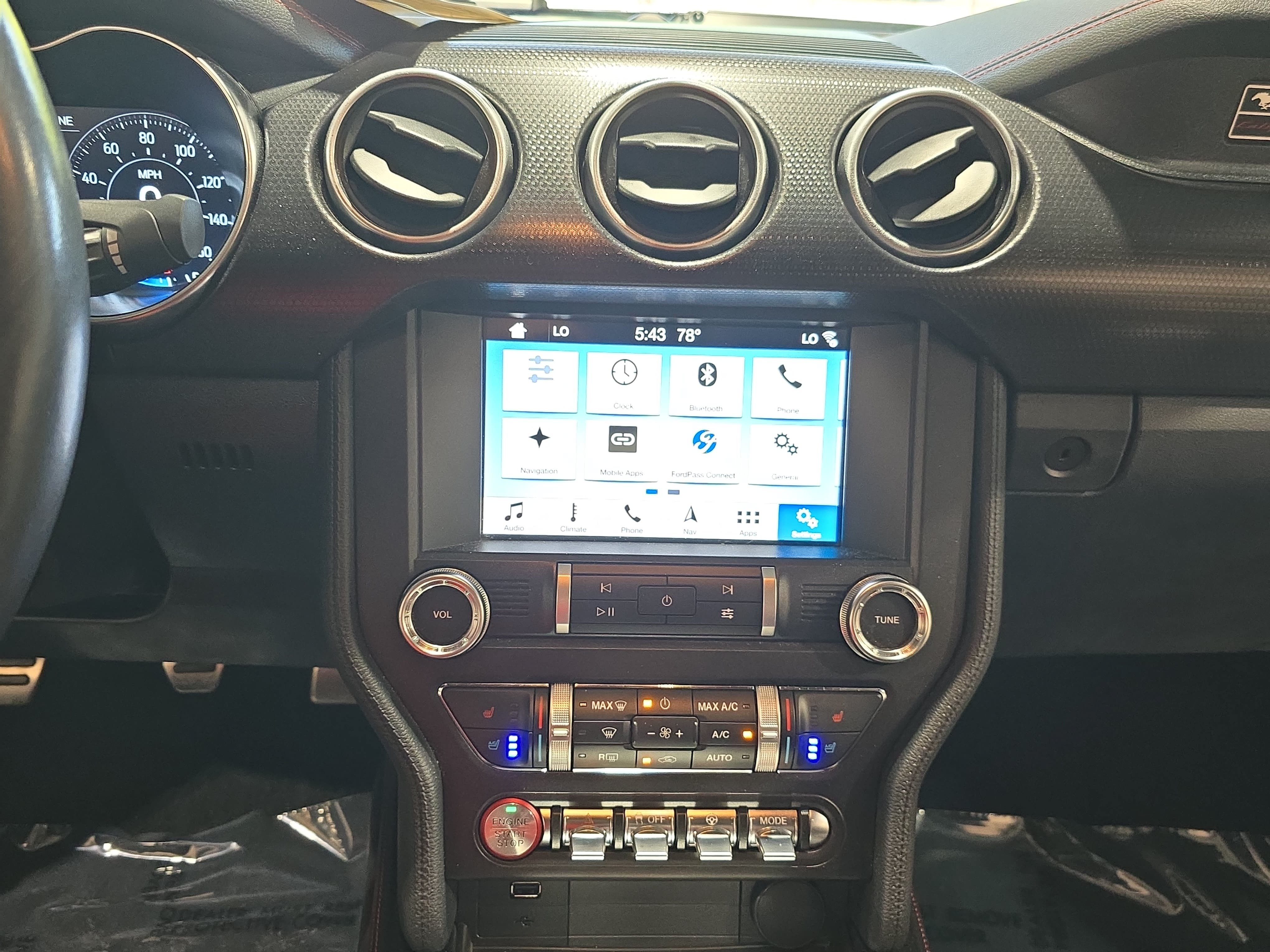 Used 2019 Ford Mustang GT Premium w/ Equipment Group 401A RWD image 18