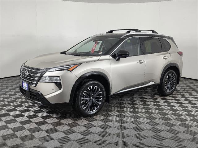 Used 2024 Nissan Rogue Platinum w/ Platinum Premium Package AWD/4WD image 9