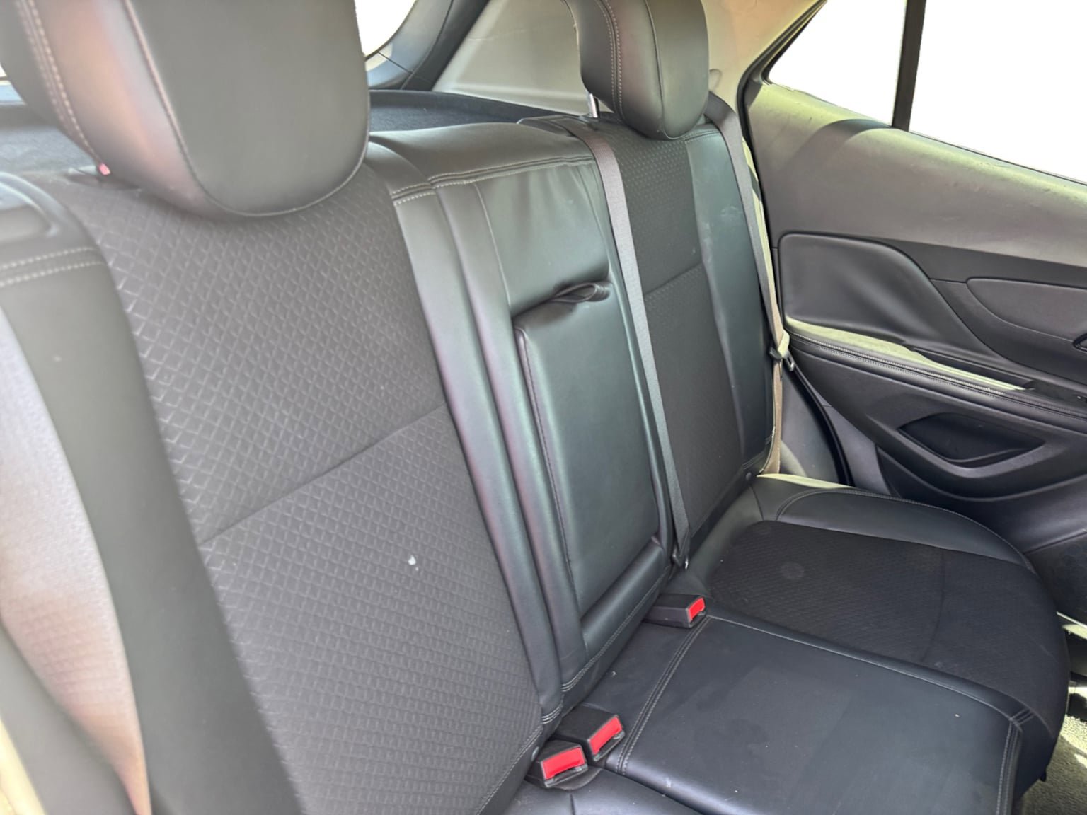 Used 2019 Buick Encore Preferred w/ Safety Package FWD image 18