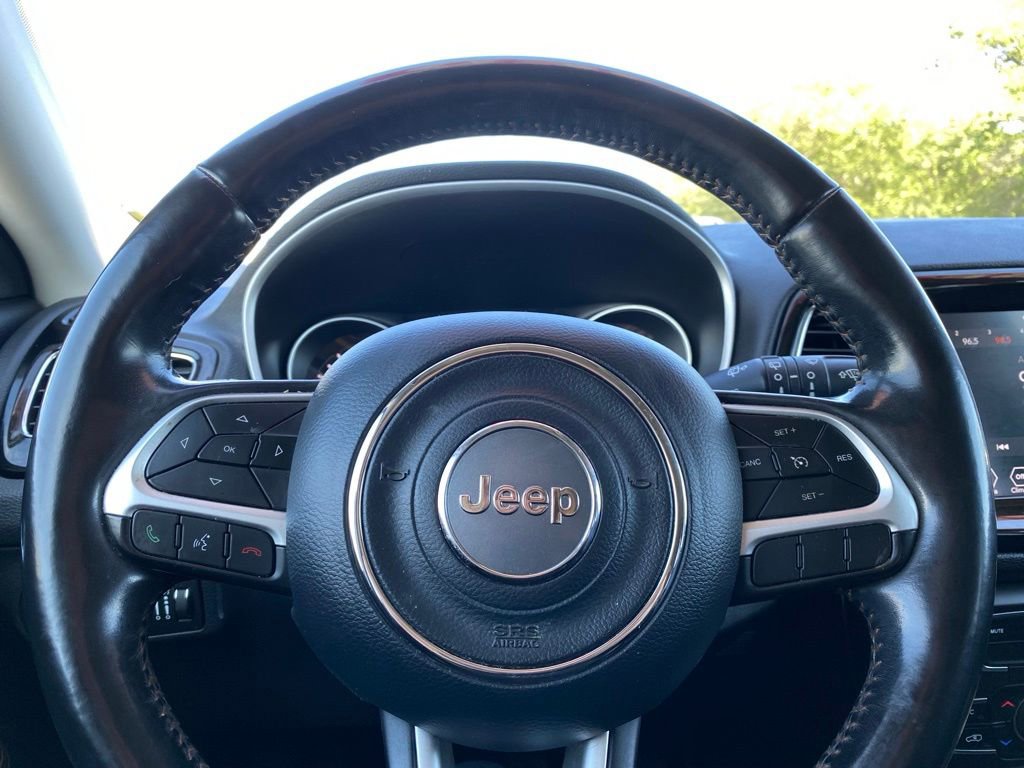 Used 2019 Jeep Compass Limited AWD/4WD image 15