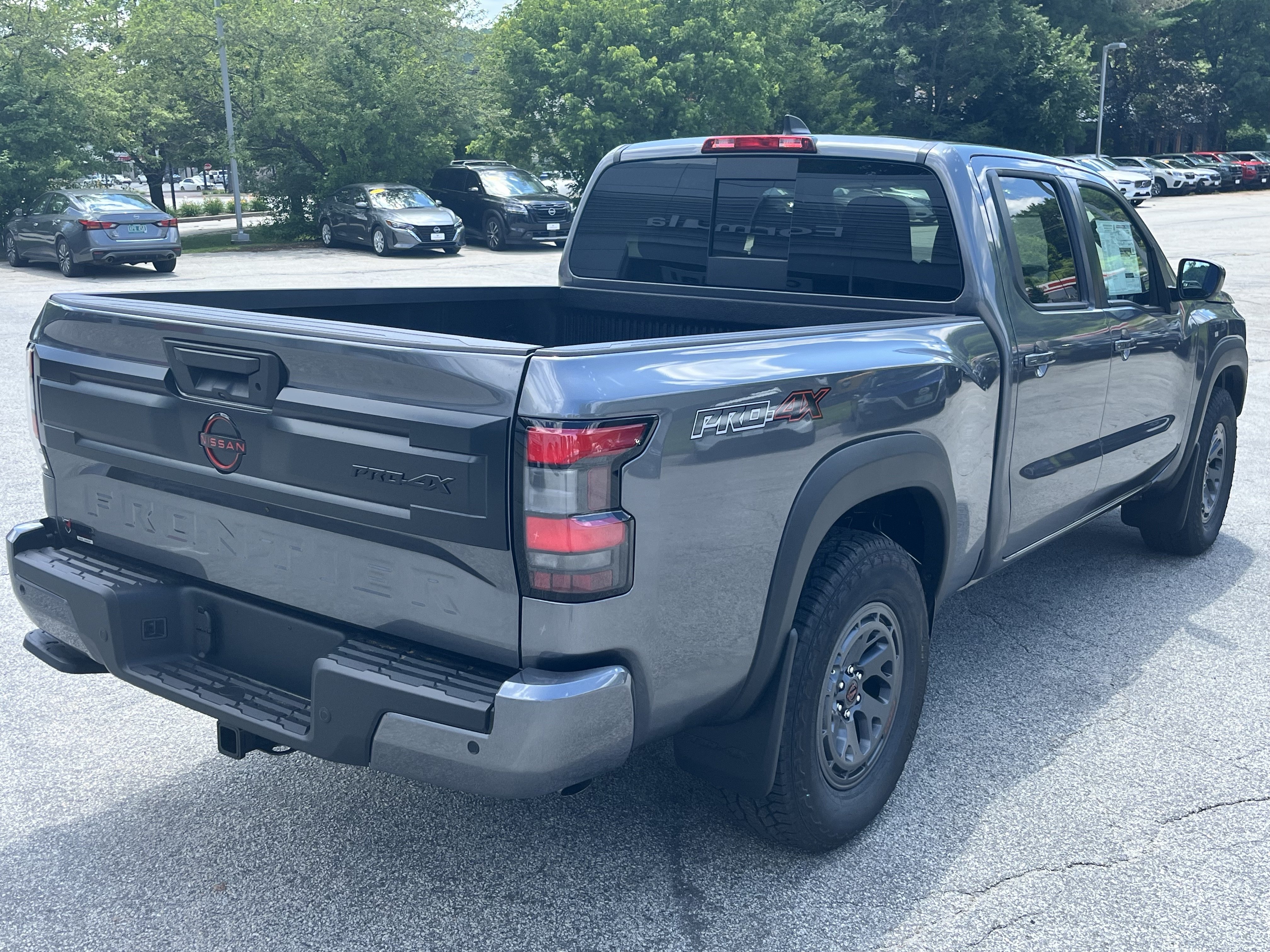New 2026 Nissan Frontier PRO-4X w/ Tow Package AWD/4WD image 7