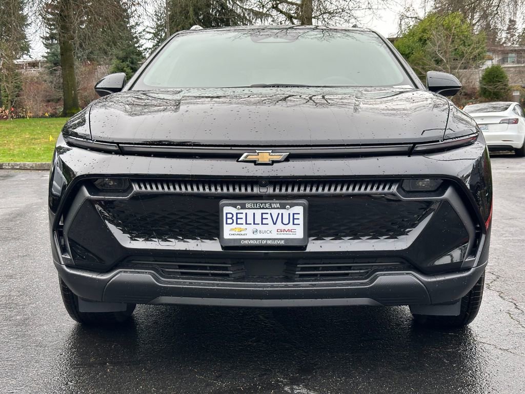 New 2026 Chevrolet Equinox EV LT image 8