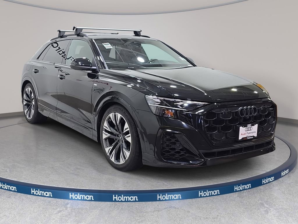 Used 2025 Audi Q8 Prestige w/ Prestige Package image 4