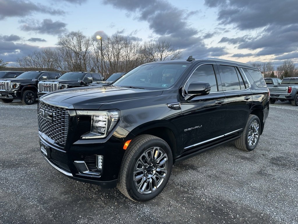 Used 2023 GMC Yukon Denali Ultimate image 9