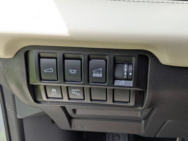 Used 2022 Subaru Ascent Touring AWD/4WD image 25