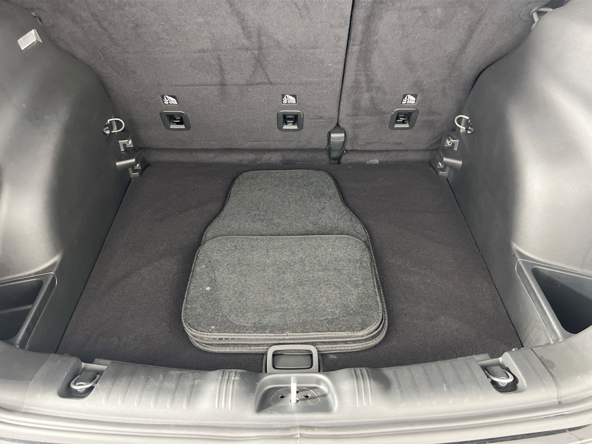 Used 2022 Jeep Compass Altitude w/ Convenience Group image 24