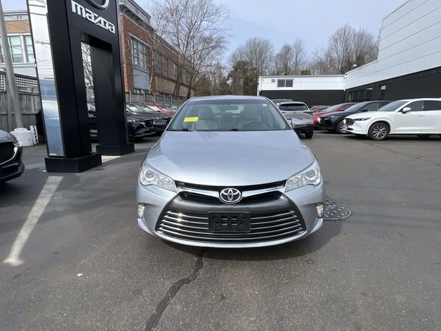 Used 2015 Toyota Camry XLE image 3