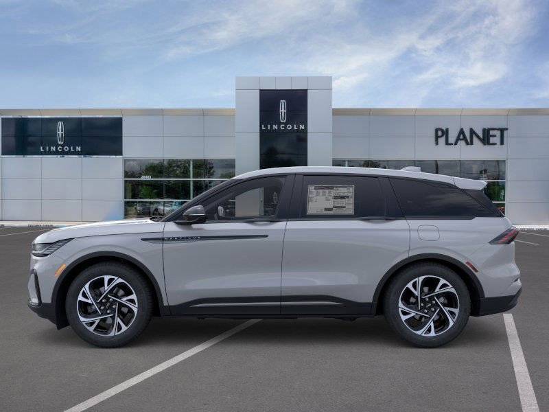 New 2026 Lincoln Nautilus Premier w/ Jet Appearance Package image 3