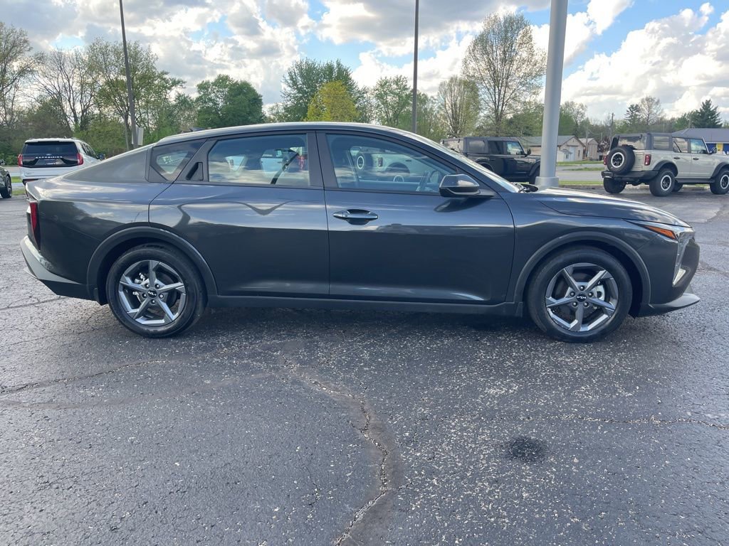 Used 2025 Kia K4 FWD image 8