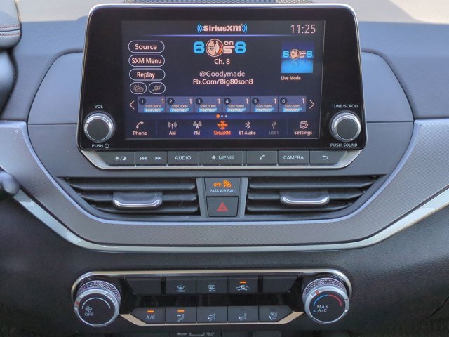 Used 2024 Nissan Altima 2.5 SR image 18