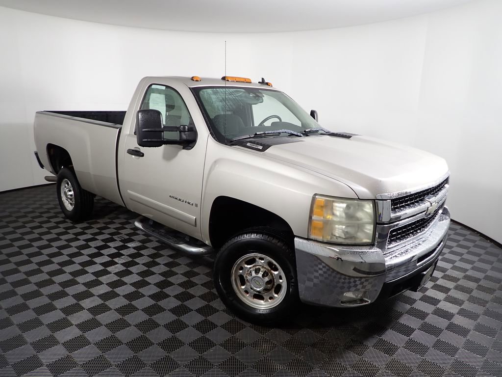 Used 2007 Chevrolet Silverado 2500 LT w/ Suspension Package, Off-Road AWD/4WD image 9