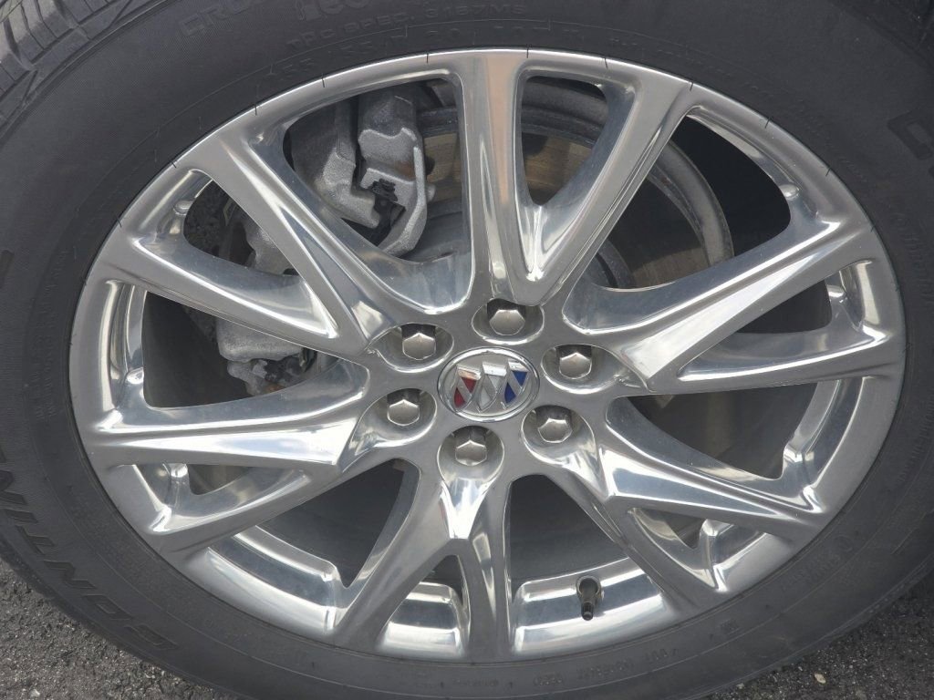 Used 2023 Buick Enclave Premium w/ Experience Buick Package image 33