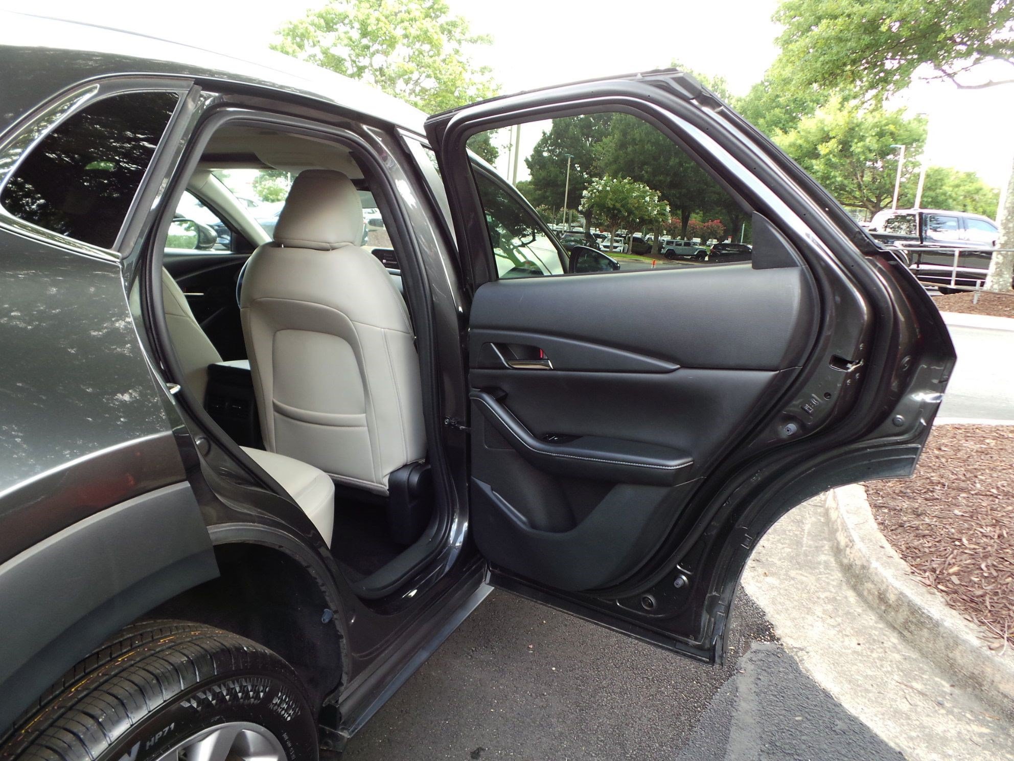 Certified 2022 MAZDA CX-30 AWD 2.5 S w/ Preferred Package image 33