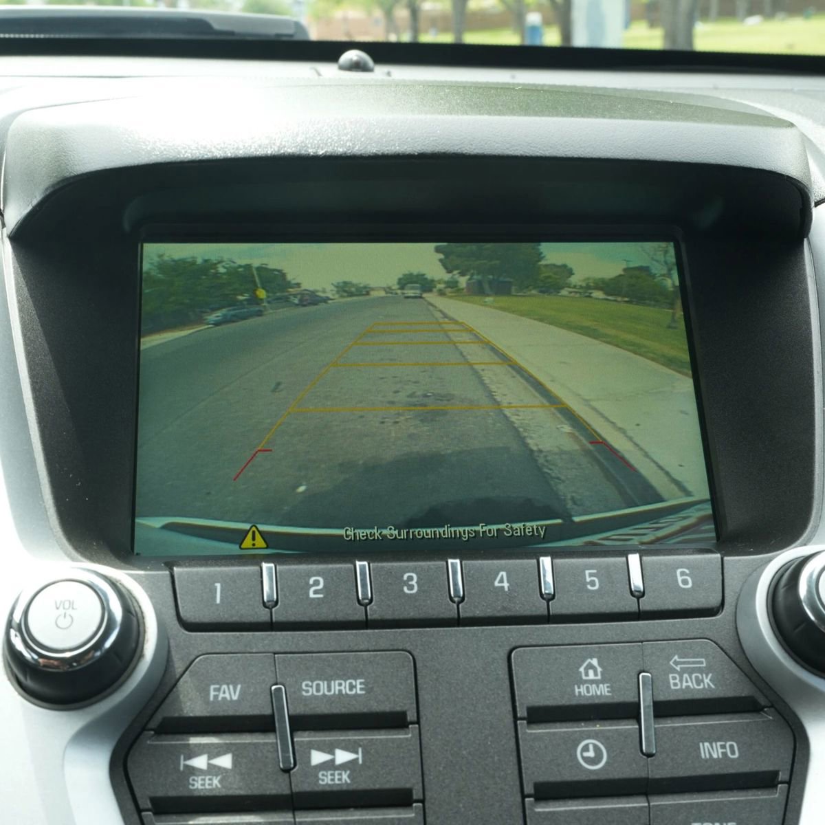 Used 2017 GMC Terrain SLT FWD image 22